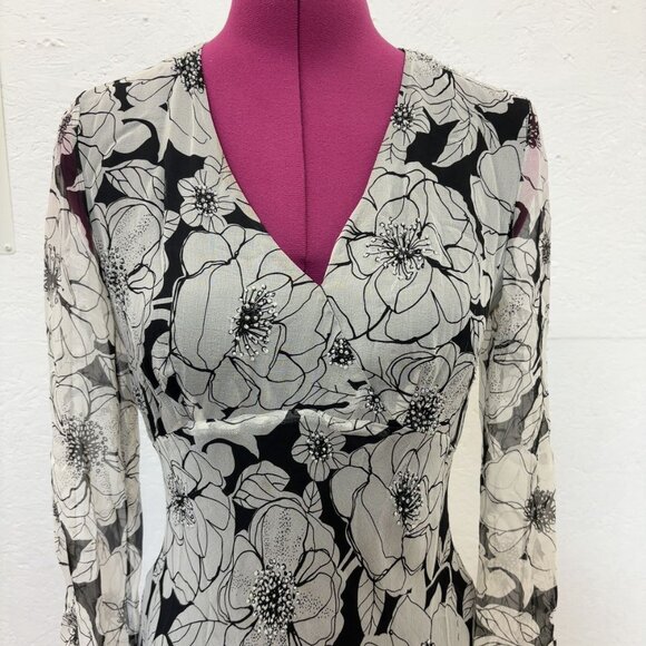 ECI New York Flower Pattern Beaded Sheer Dress Silk - Picture 2 of 8